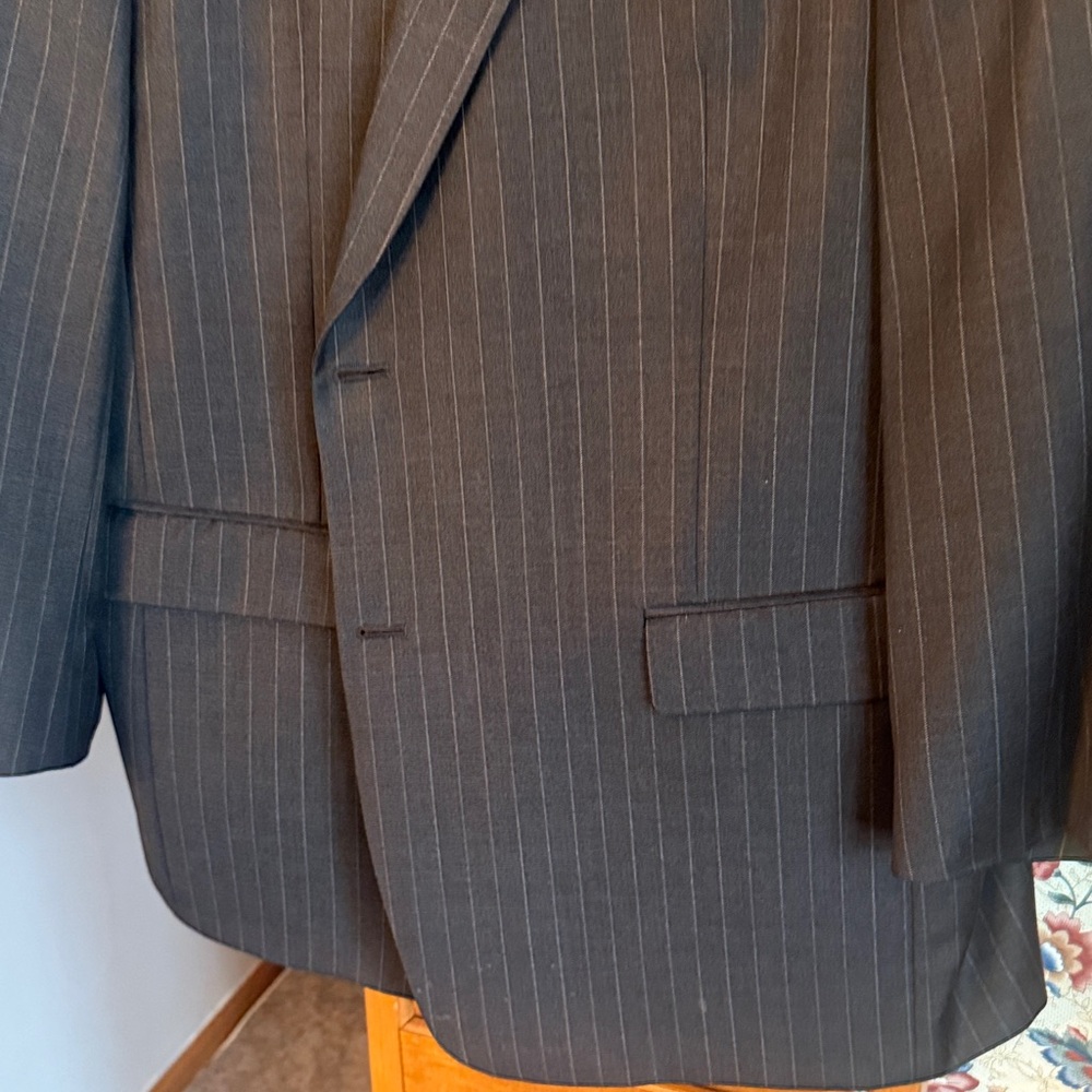 Hart Schaffner Marx Charcoal Pinstripe Suit Jacket - Picture 5 of 7